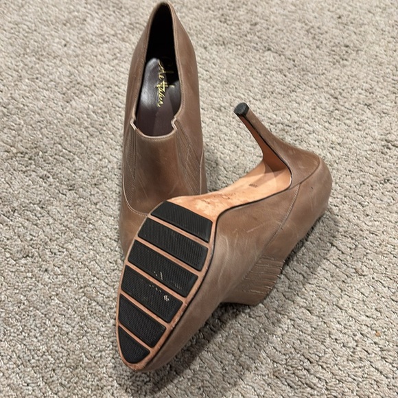 Cole Haan Nike Air leather booties! - Picture 5 of 5